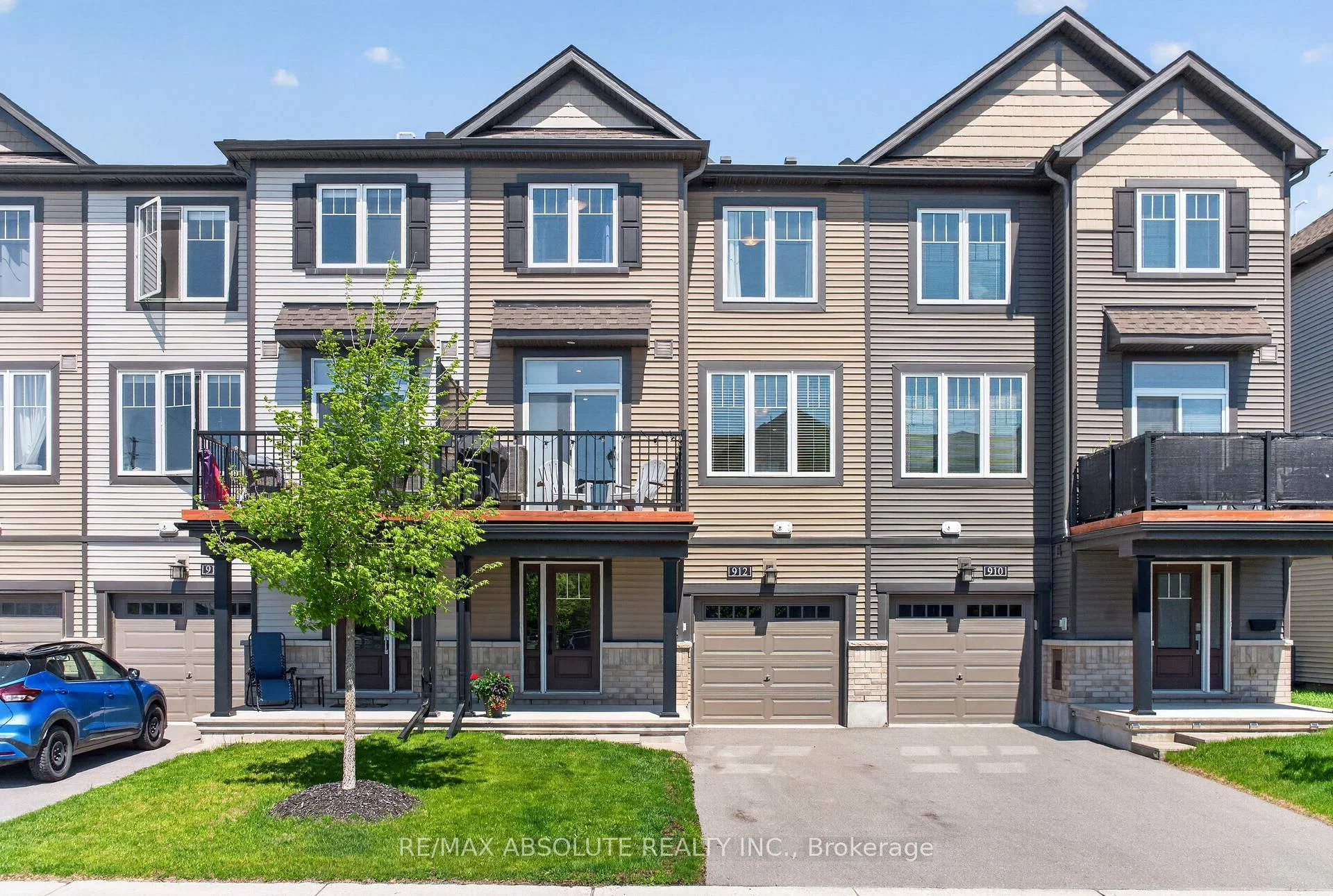 912 Lixnaw Court, Ottawa, ON
