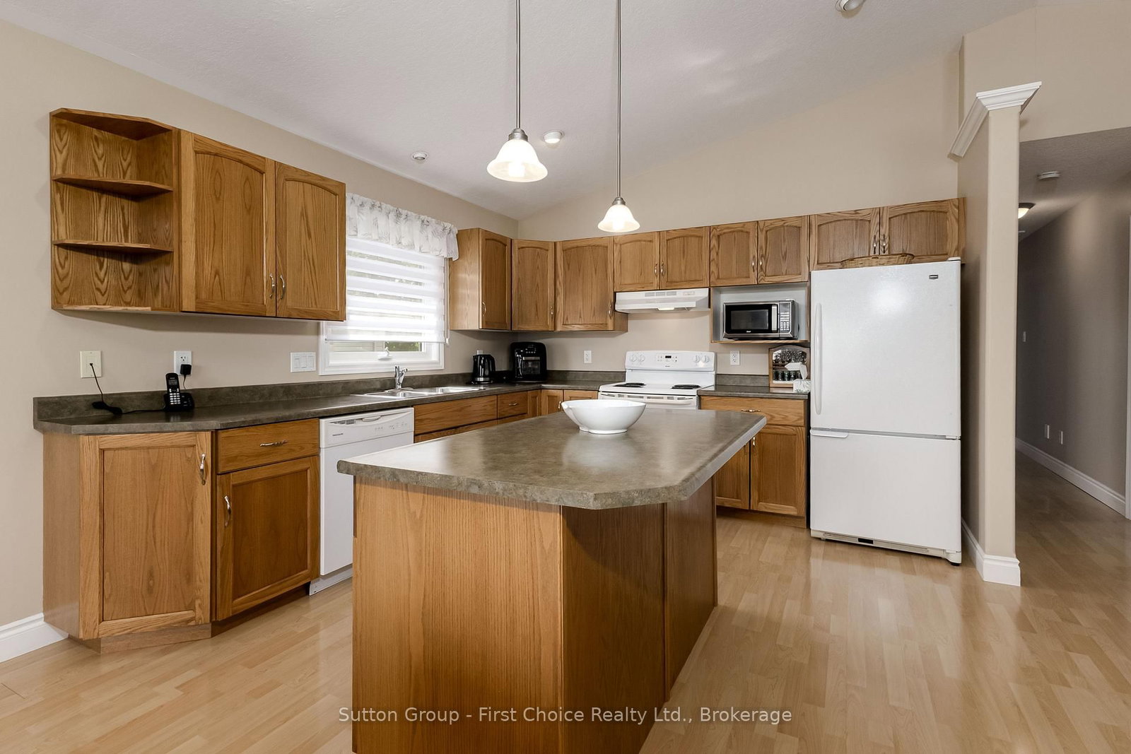 64 Park Lane • West Perth, ON photo 16