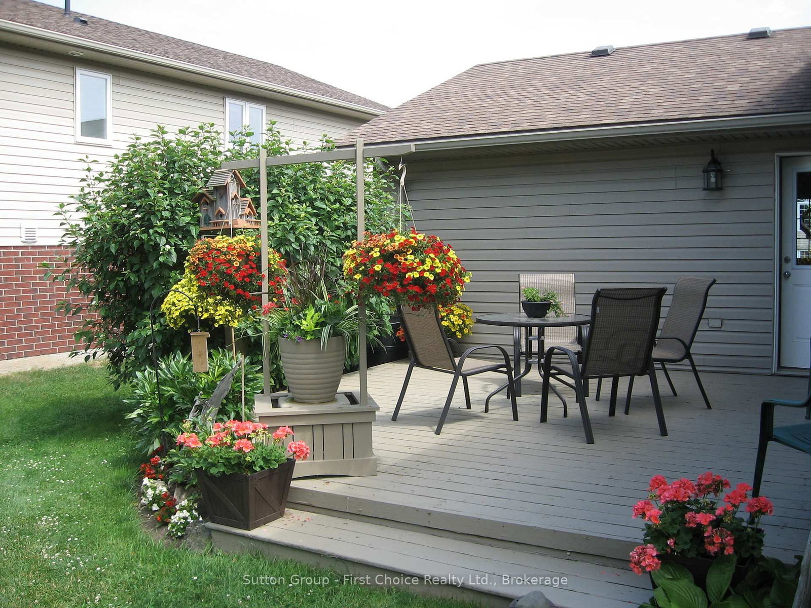 64 Park Lane • West Perth, ON photo 9