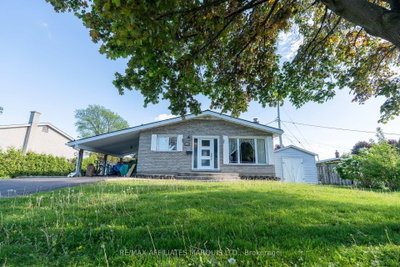 429 Beach Avenue • Cornwall, ON photo 2