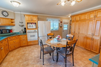 429 Beach Avenue • Cornwall, ON photo 6