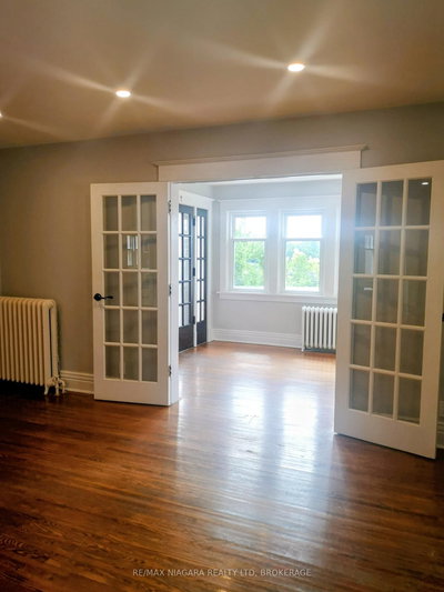 5163 River Road — more photos
