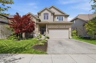126 Goldschmidt Crescent