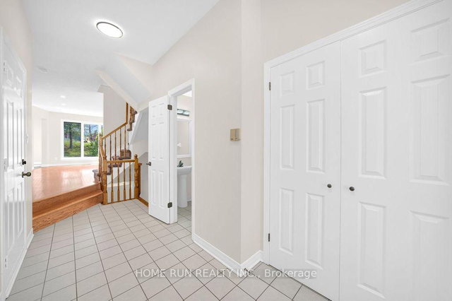 102 Kimberwick Crescent
