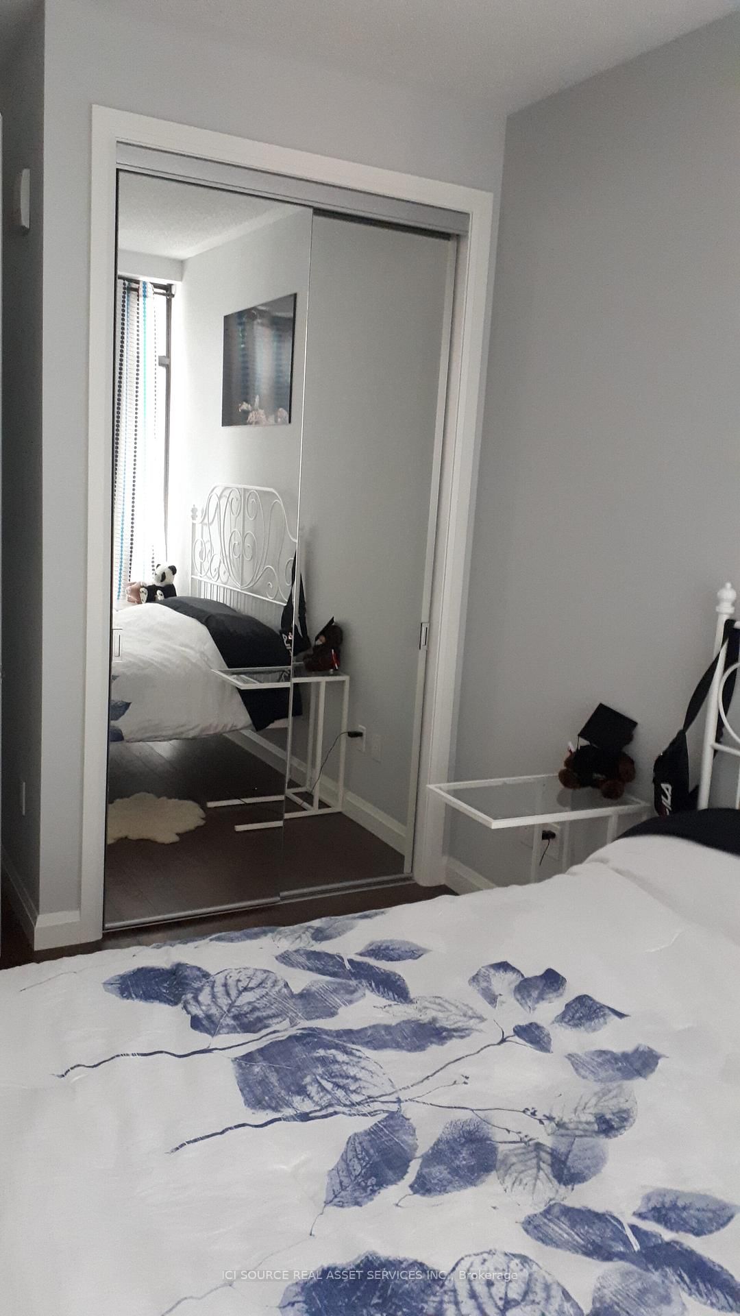 112 King Street E, Unit 710 - Photo 11