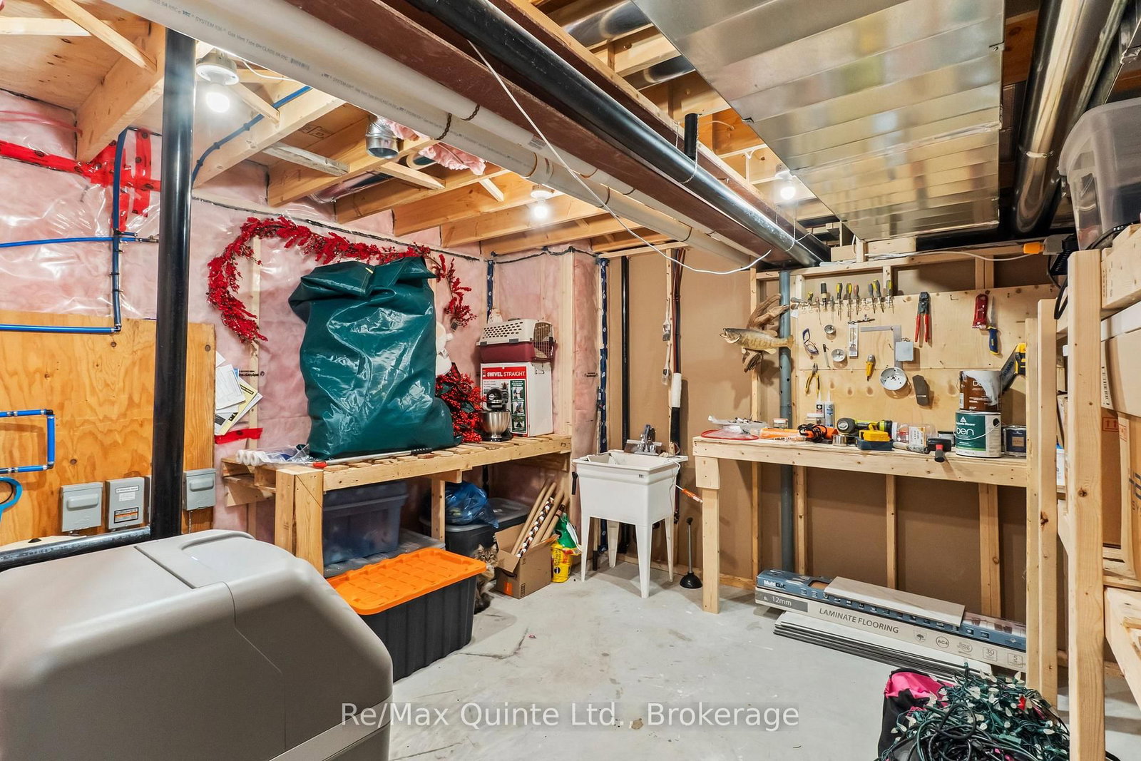 68 Hiddenvalley Drive • Belleville, ON photo 38
