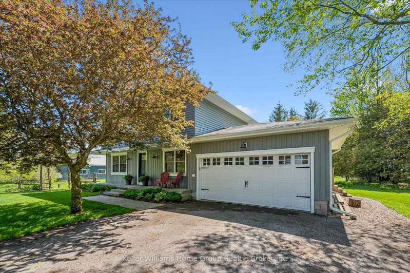6794 Sixth Line