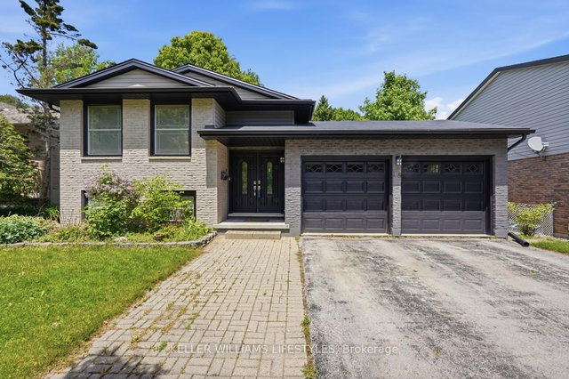 18 Fairlane Crescent