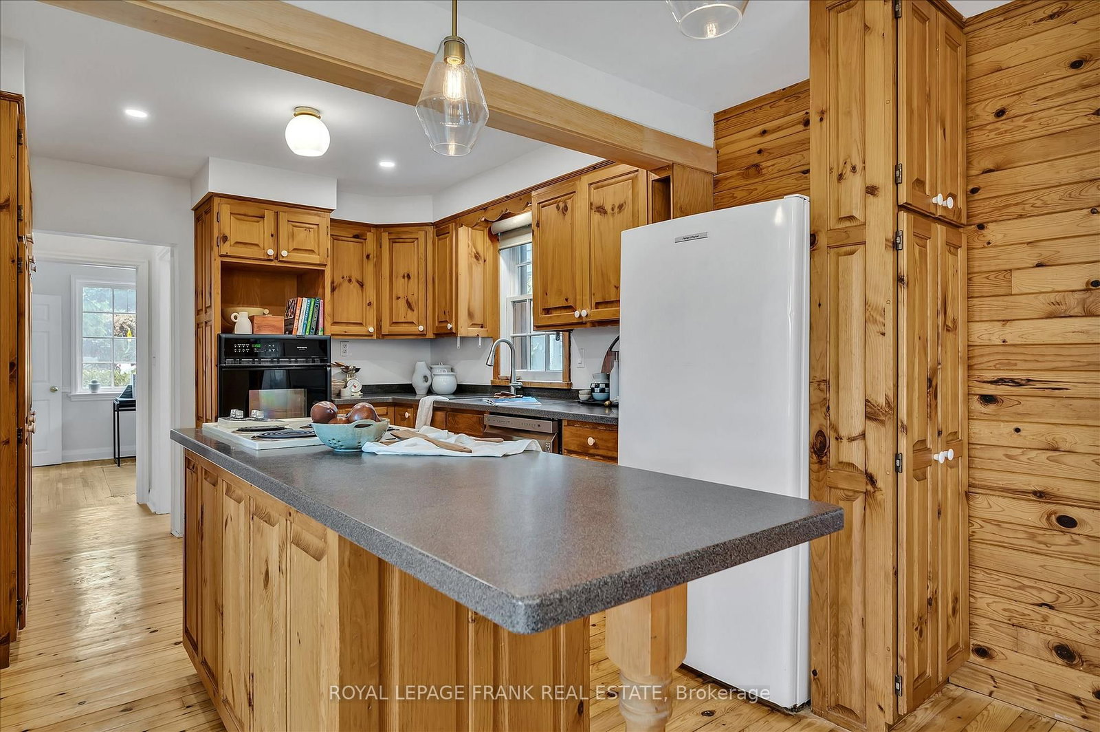 470 Albertus Avenue • Peterborough, ON photo 20