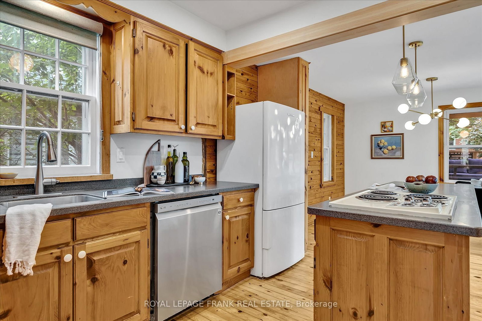 470 Albertus Avenue • Peterborough, ON photo 23