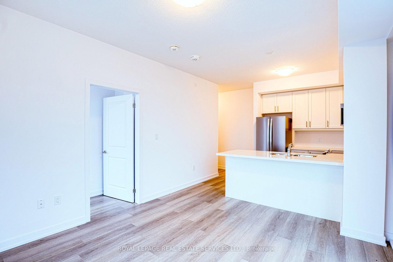 460 Dundas Street E, Unit 1102 - Photo 23