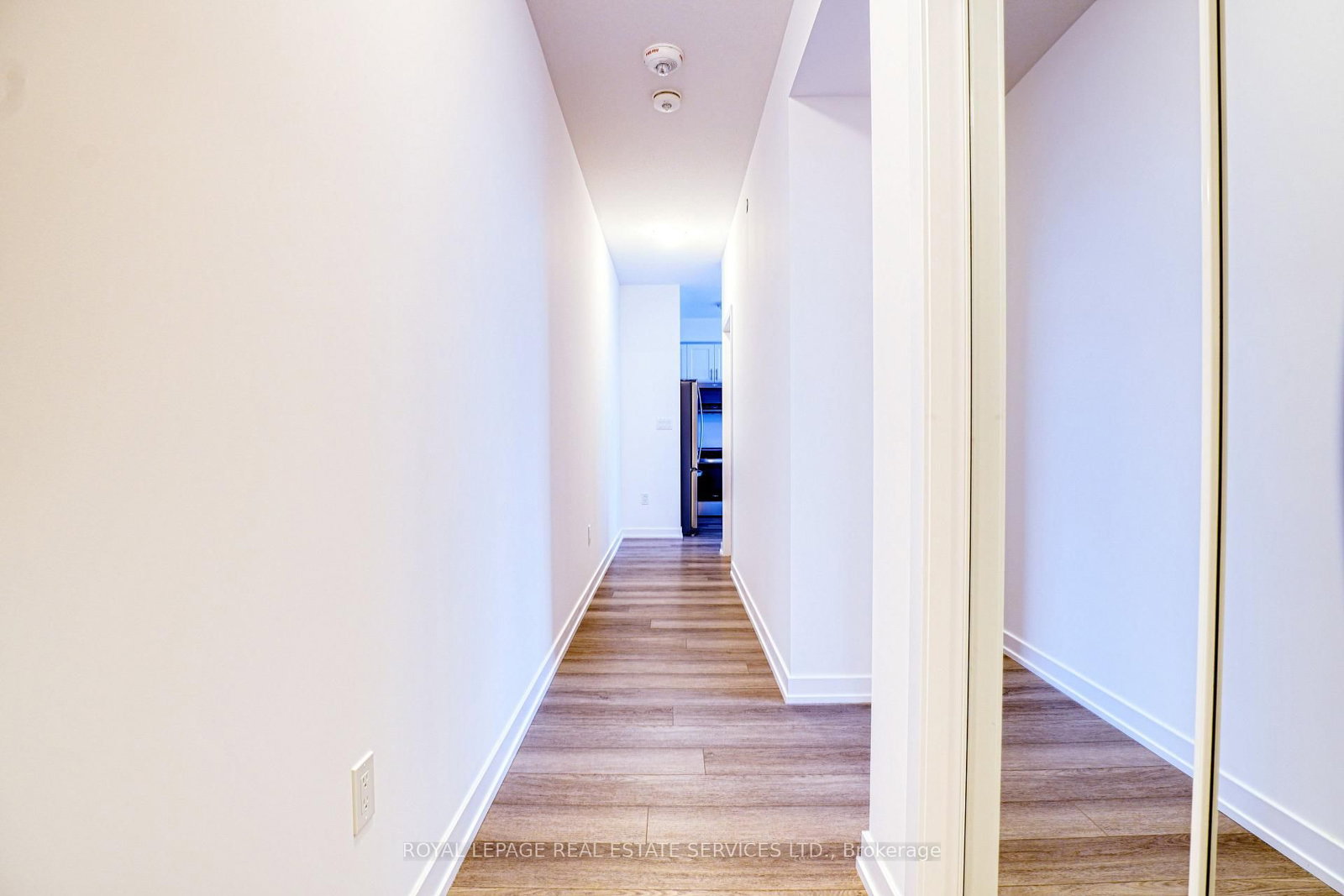 460 Dundas Street E, Unit 1102 - Photo 26