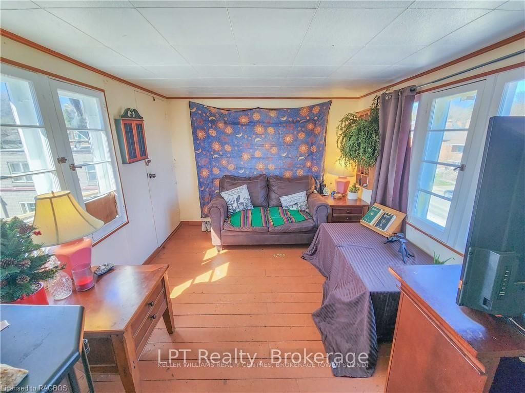 900 2nd Avenue W • Owen Sound, ON photo 36