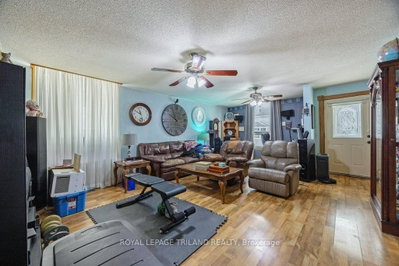 8 Weldon Avenue — photo 6