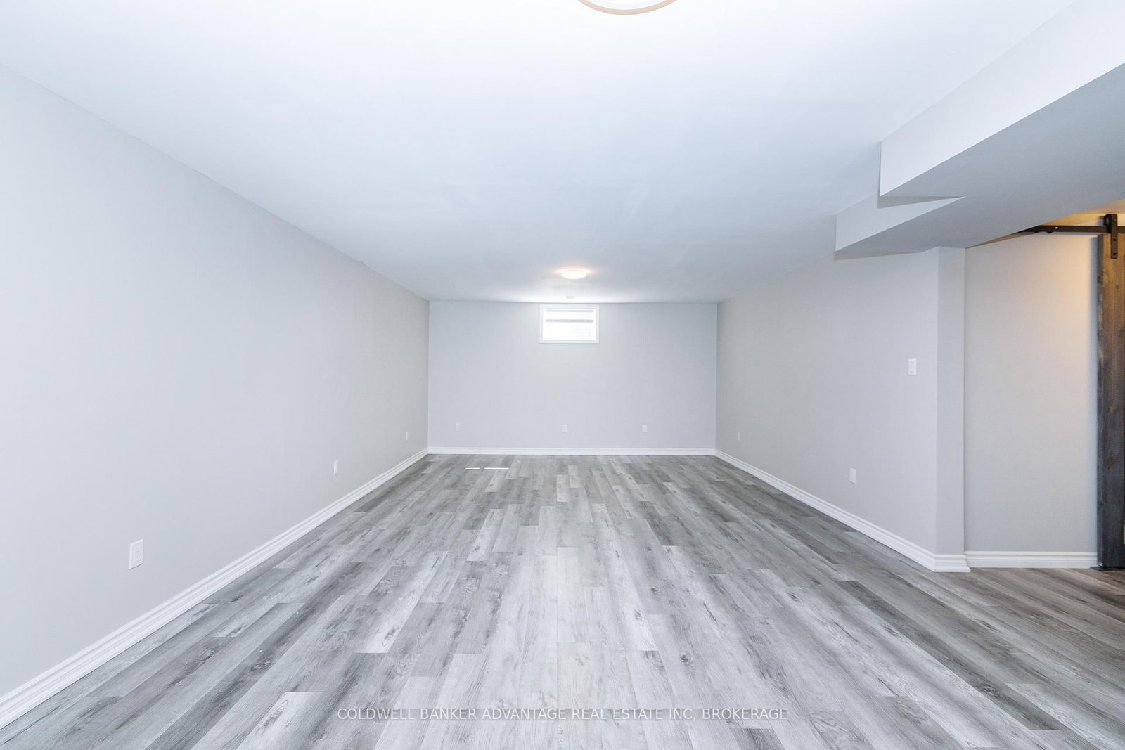 395 Michael Drive - Photo 37