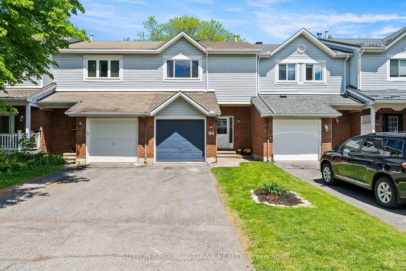 home for sale on 94 Piper Crescent