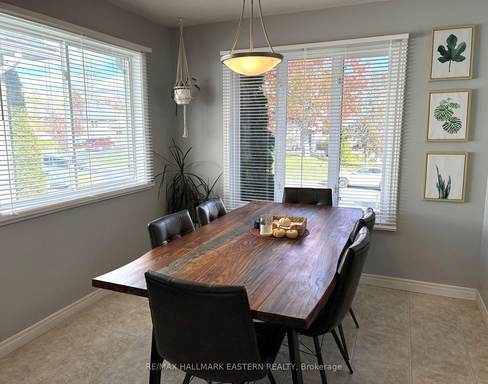 52 Birch Crescent • Kawartha Lakes, ON photo 15