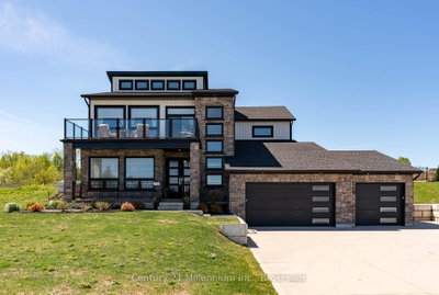 549 Punkinseed Lane • Georgian Bluffs, ON photo 2
