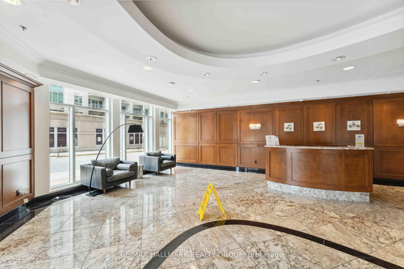 195 Besserer Street • #305 • Ottawa, ON photo 4