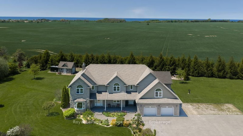 home for sale on 1917 - 21 Highway