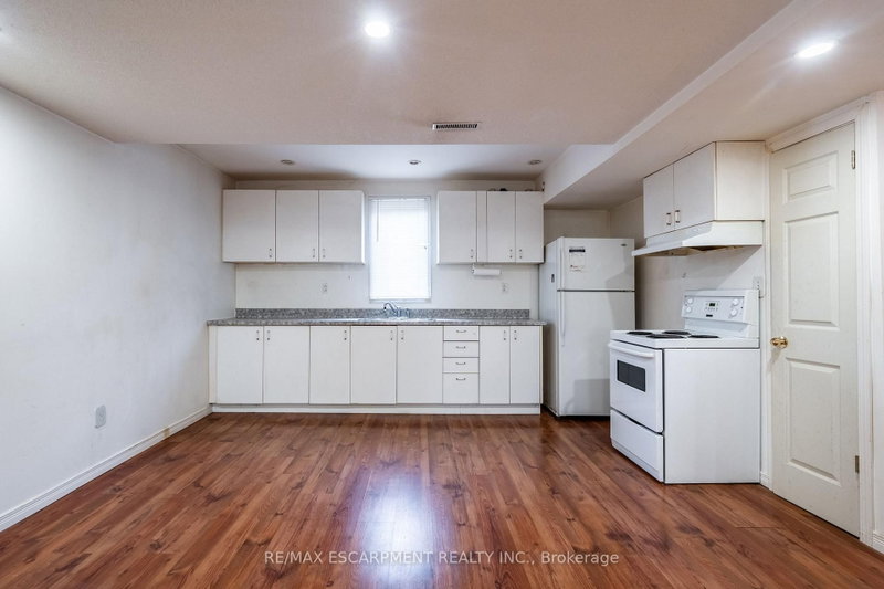 154-156 Freelton Road