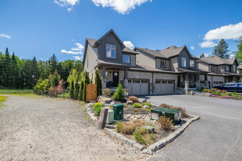 36 Spalding Crescent