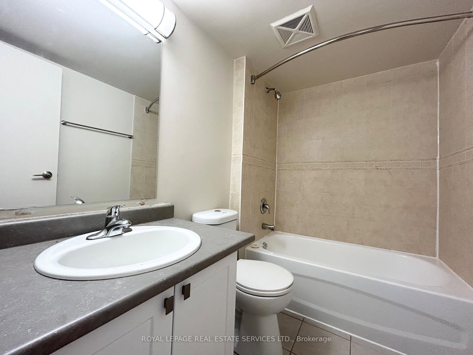 16 Cedarwoods Crescent, Unit 504 - Photo 12