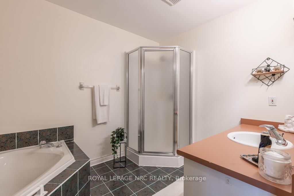 1 Lakeside Drive • #13 • St. Catharines, ON photo 27