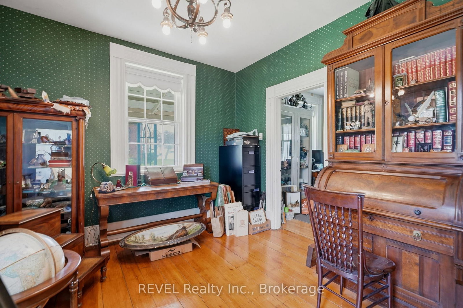2376 Centre Street • Thorold, ON photo 22