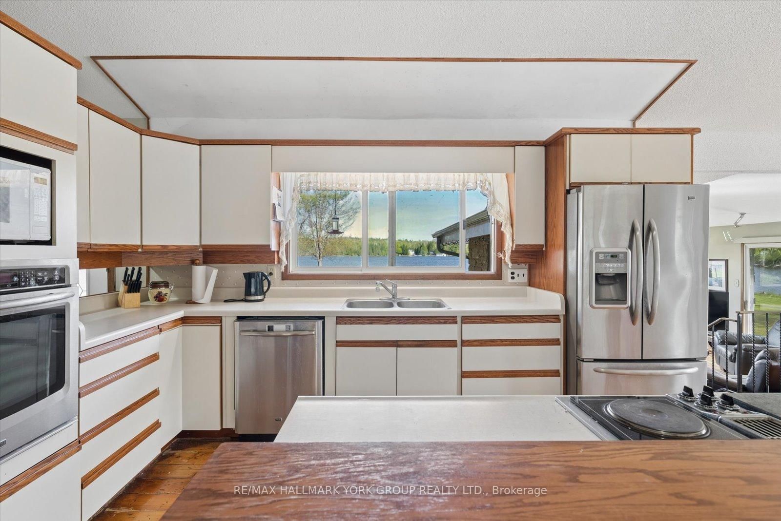 102 Albert Street • Kawartha Lakes, ON photo 20