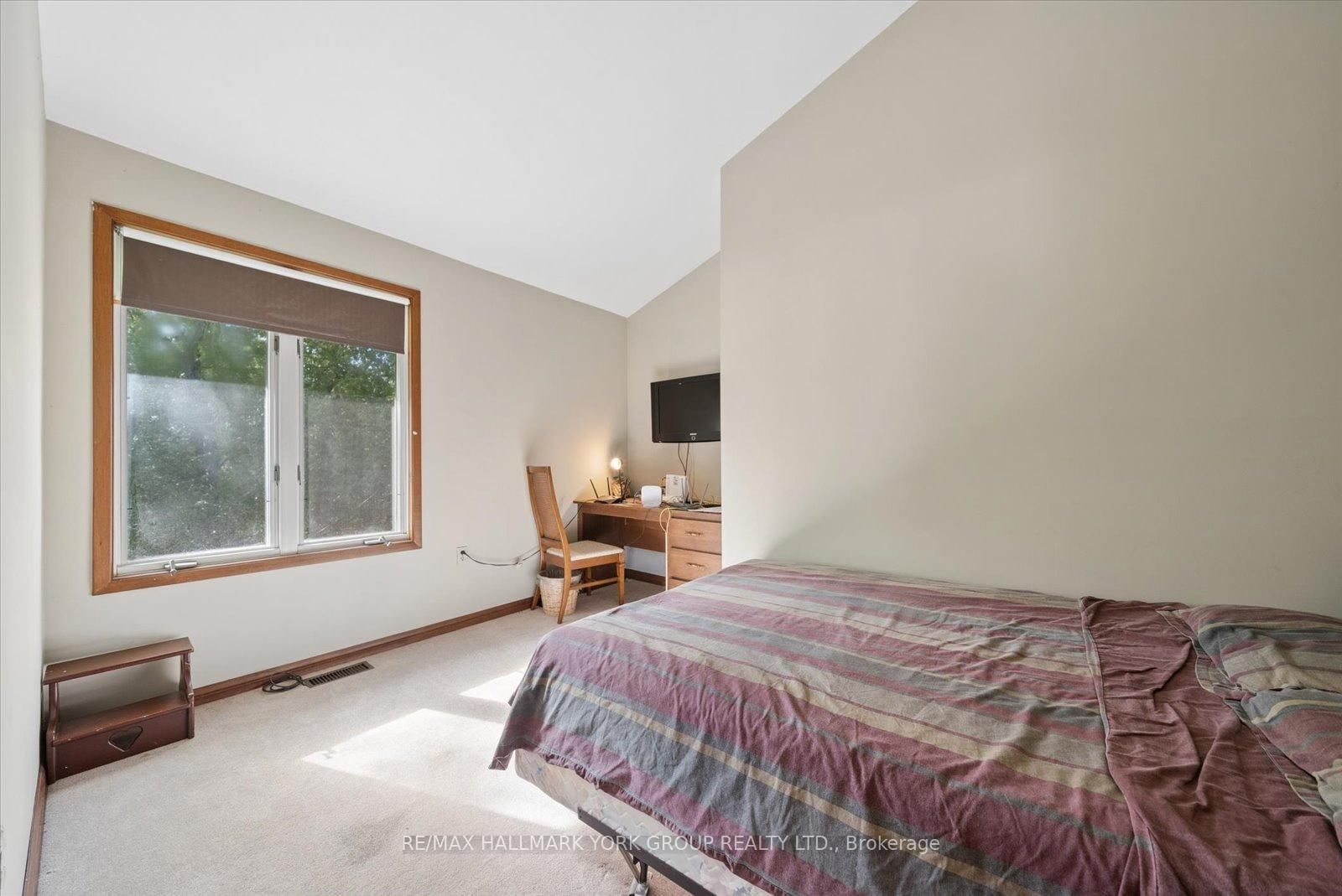 102 Albert Street • Kawartha Lakes, ON photo 31