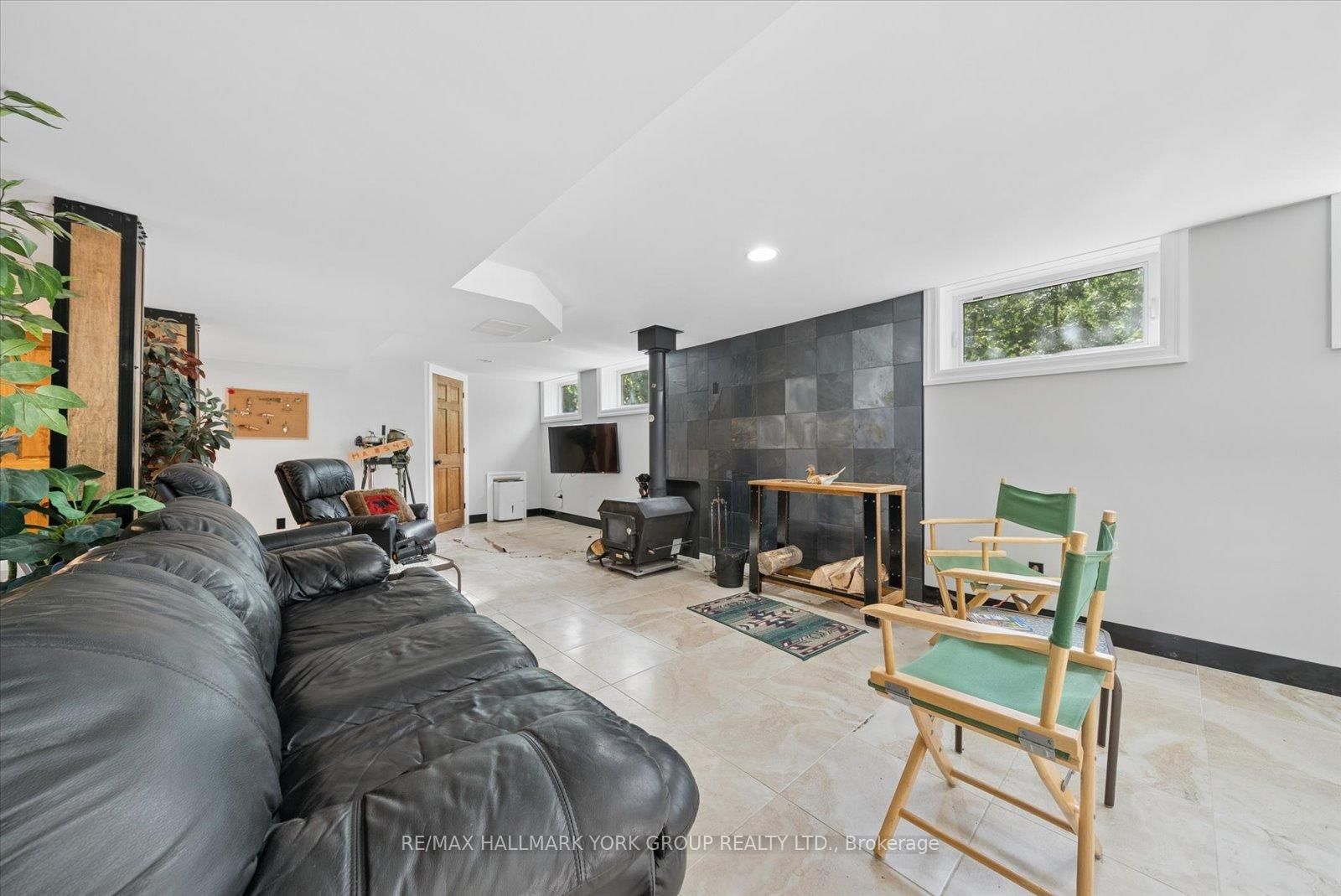 102 Albert Street • Kawartha Lakes, ON photo 35