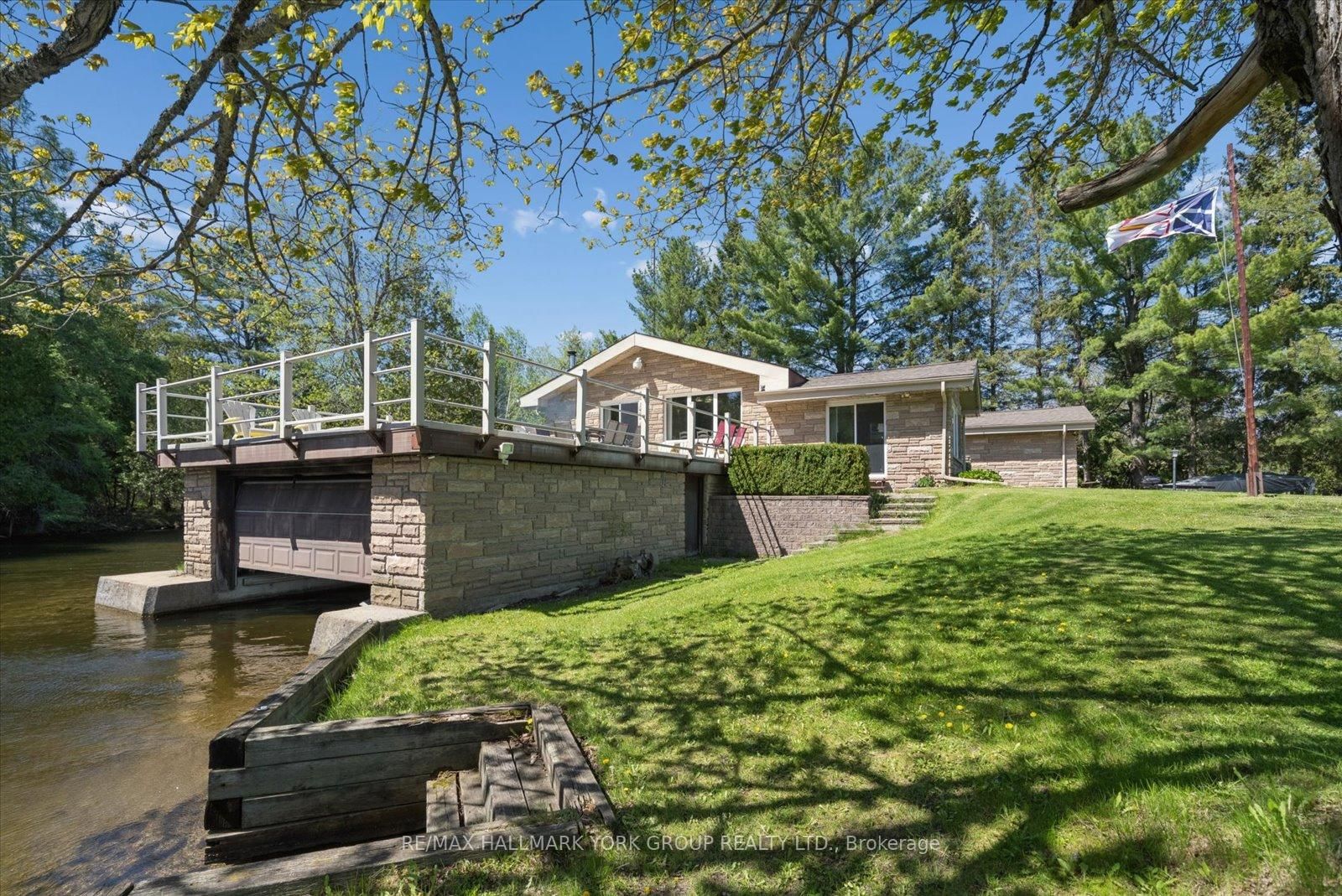 102 Albert Street • Kawartha Lakes, ON photo 44