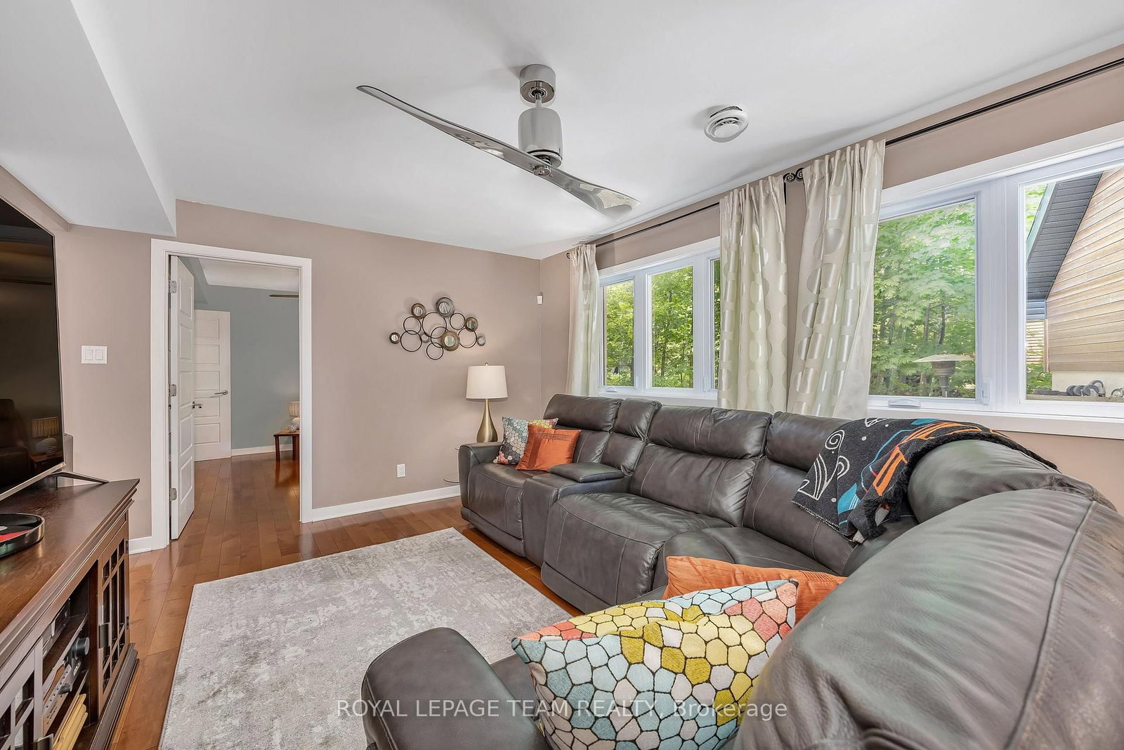 2 Fairhaven Way • Ottawa, ON photo 16