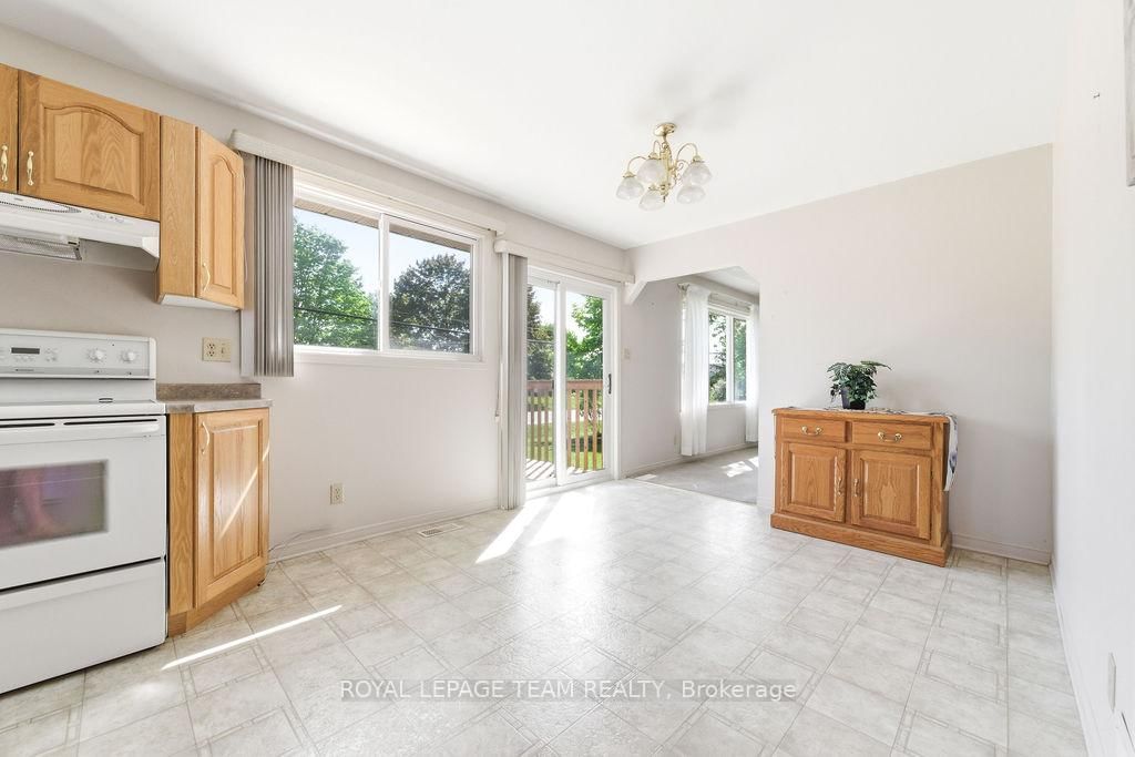 111 Campbell Drive • Arnprior, ON photo 14
