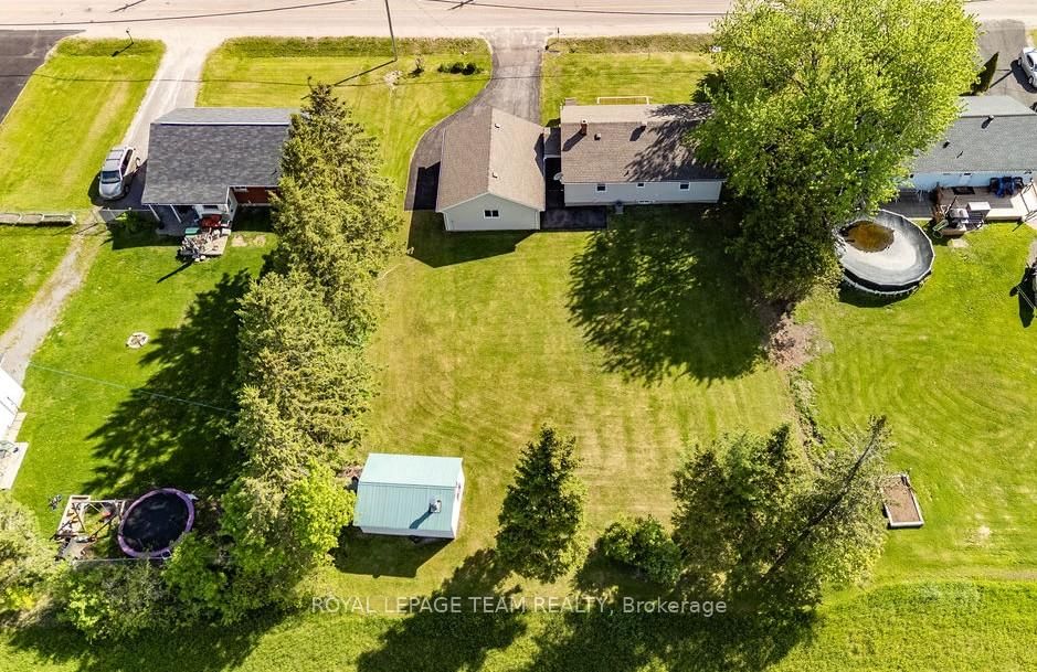 111 Campbell Drive • Arnprior, ON photo 37