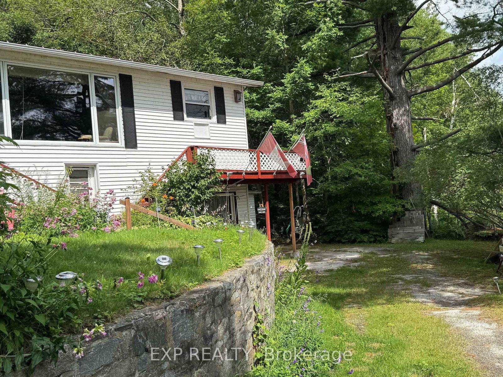 72B Bridge Street • Denbigh, ON photo 2