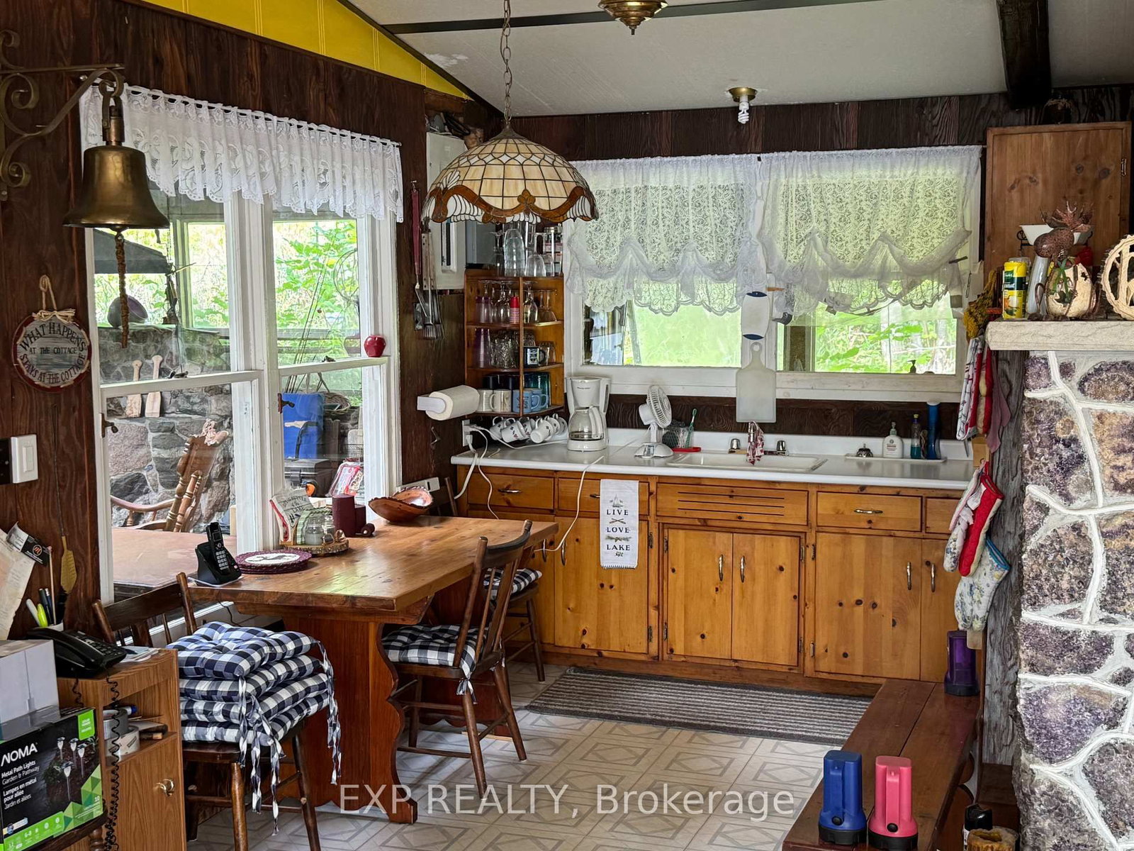 72B Bridge Street • Denbigh, ON photo 23