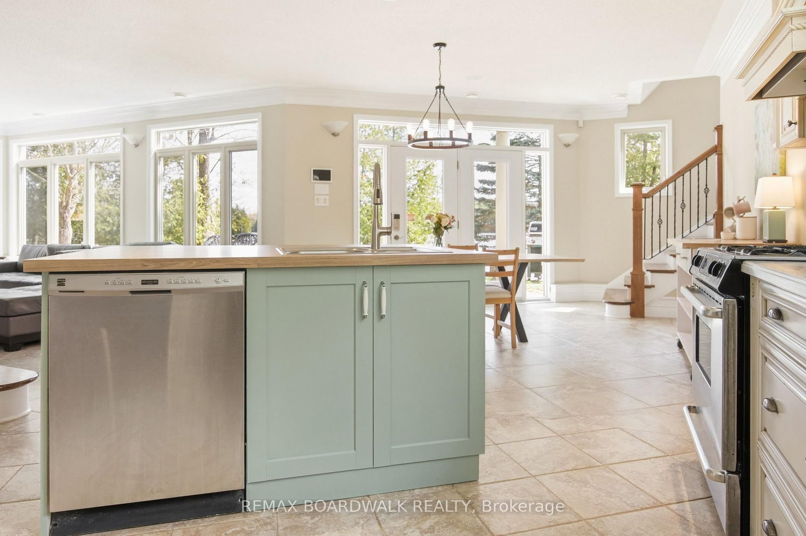 101 Arthur Road • Maberly, ON photo 12