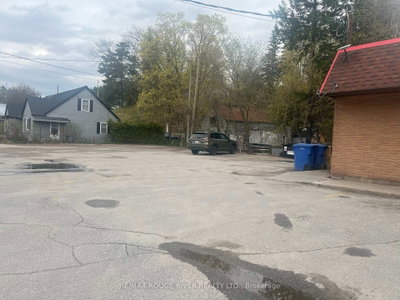 121 Hastings Street N — photo 4