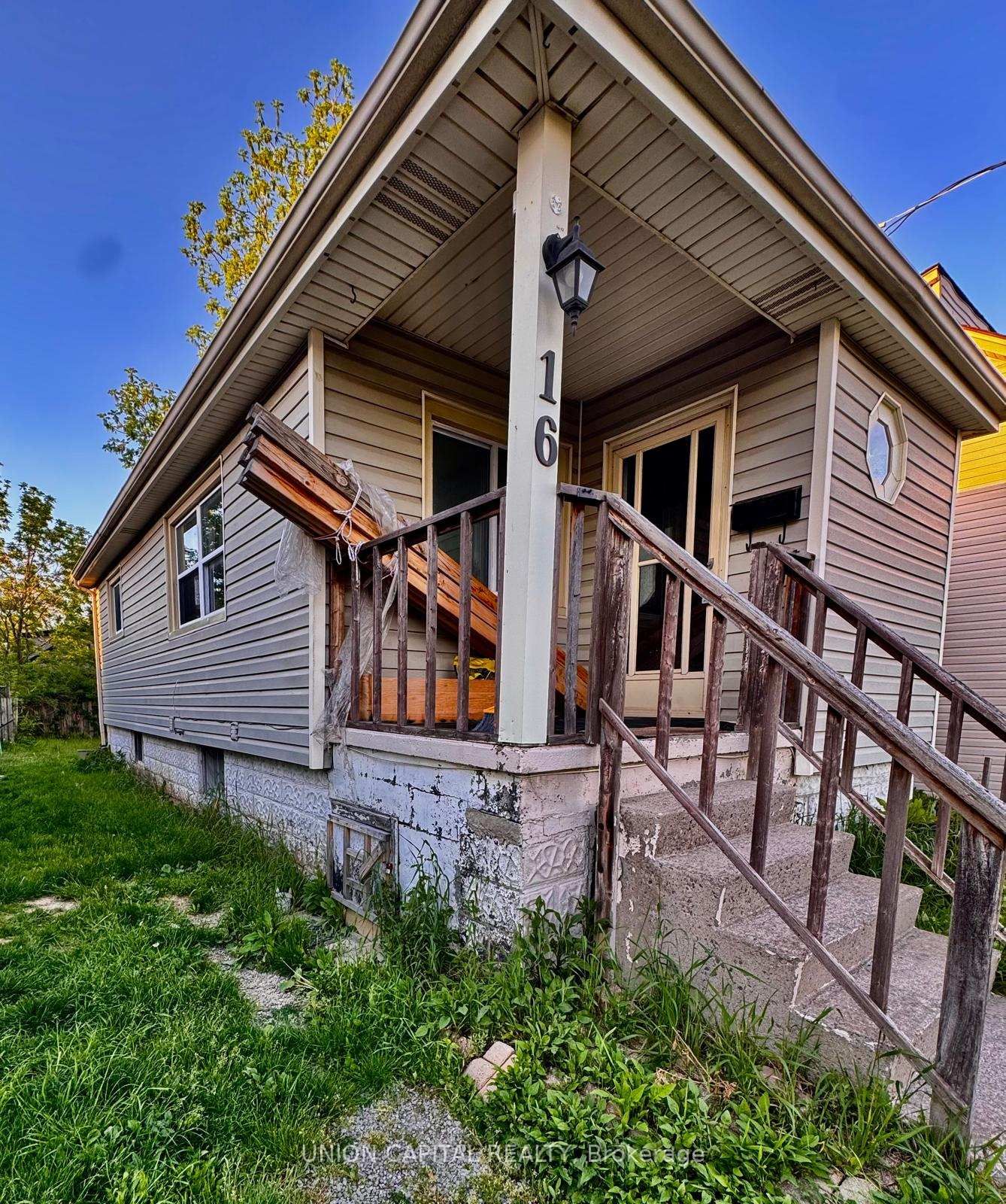 16 Cumming Street • St. Catharines, ON photo 22
