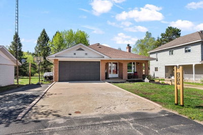 3721 Old Barry's Bay Road