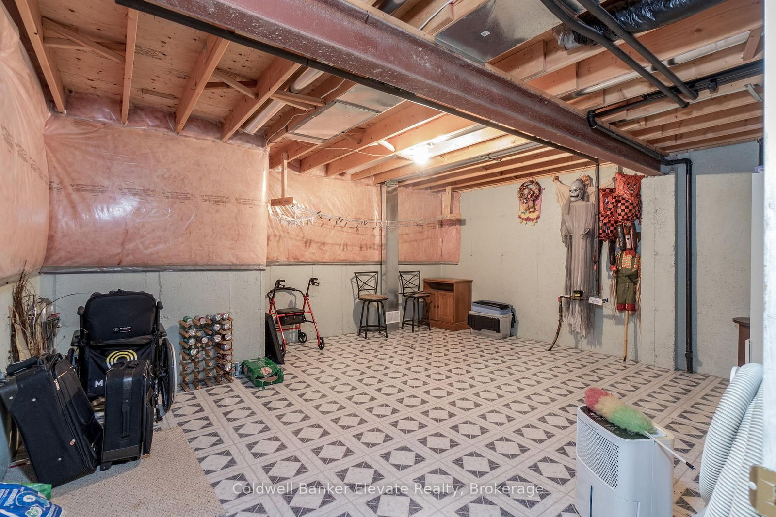 2705 KINGSWAY Drive • #36 • Kitchener, ON photo 38