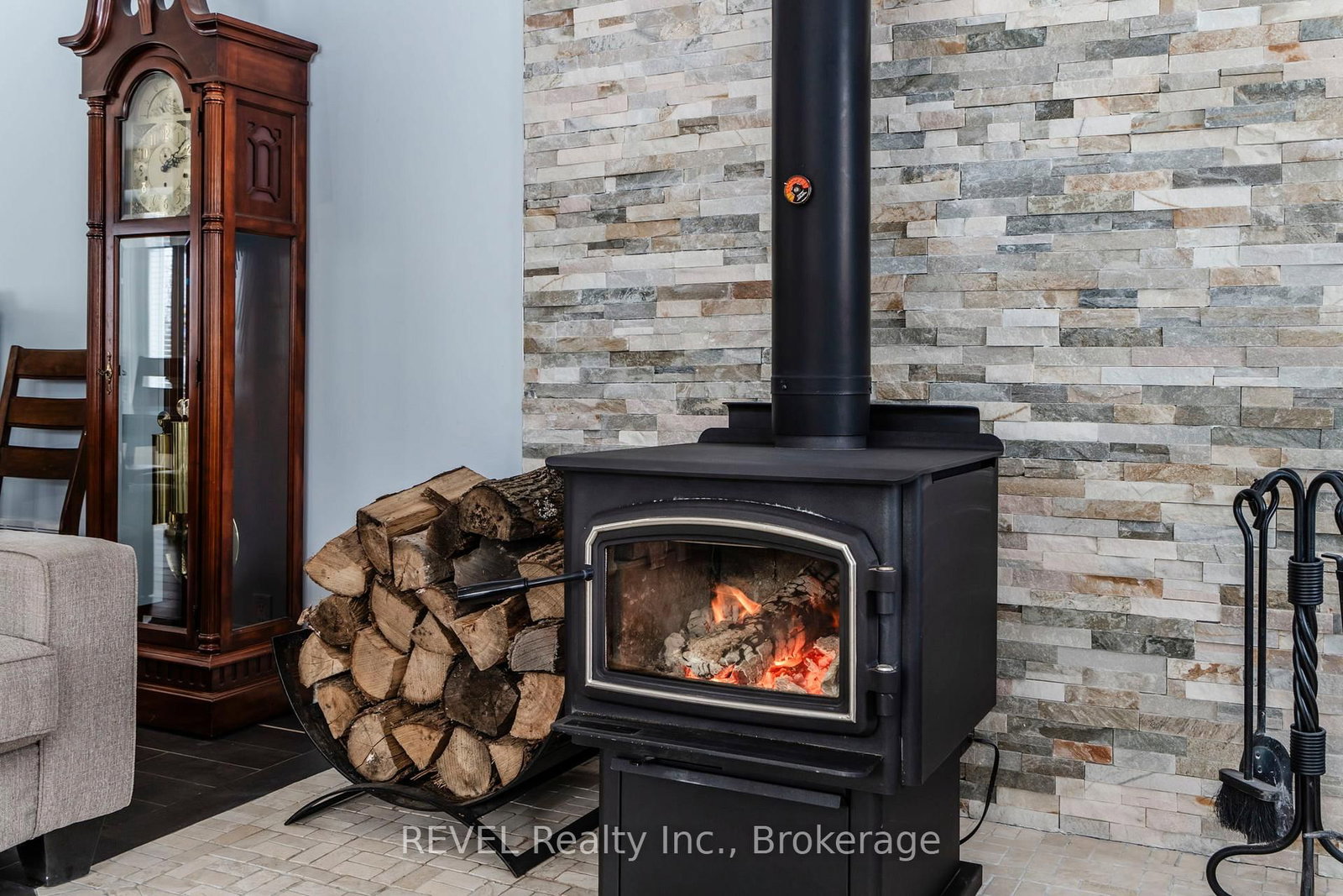 1006 River Street • Muskoka Lakes, ON photo 10