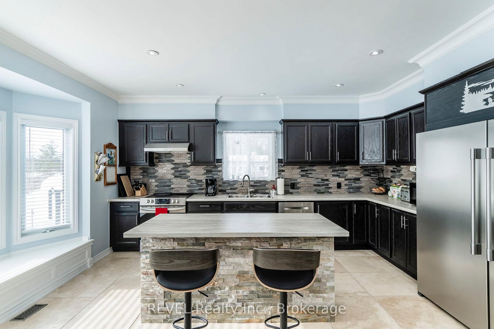 1006 River Street • Muskoka Lakes, ON photo 13