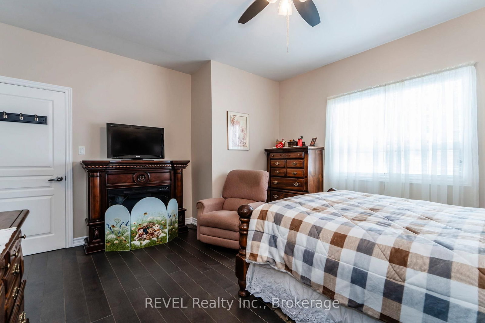 1006 River Street • Muskoka Lakes, ON photo 22