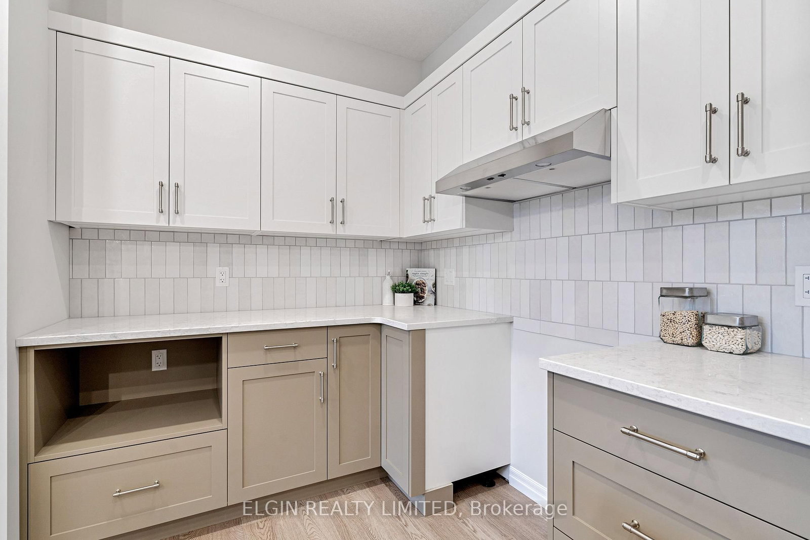 8 Columbus Court • Central Elgin, ON photo 13