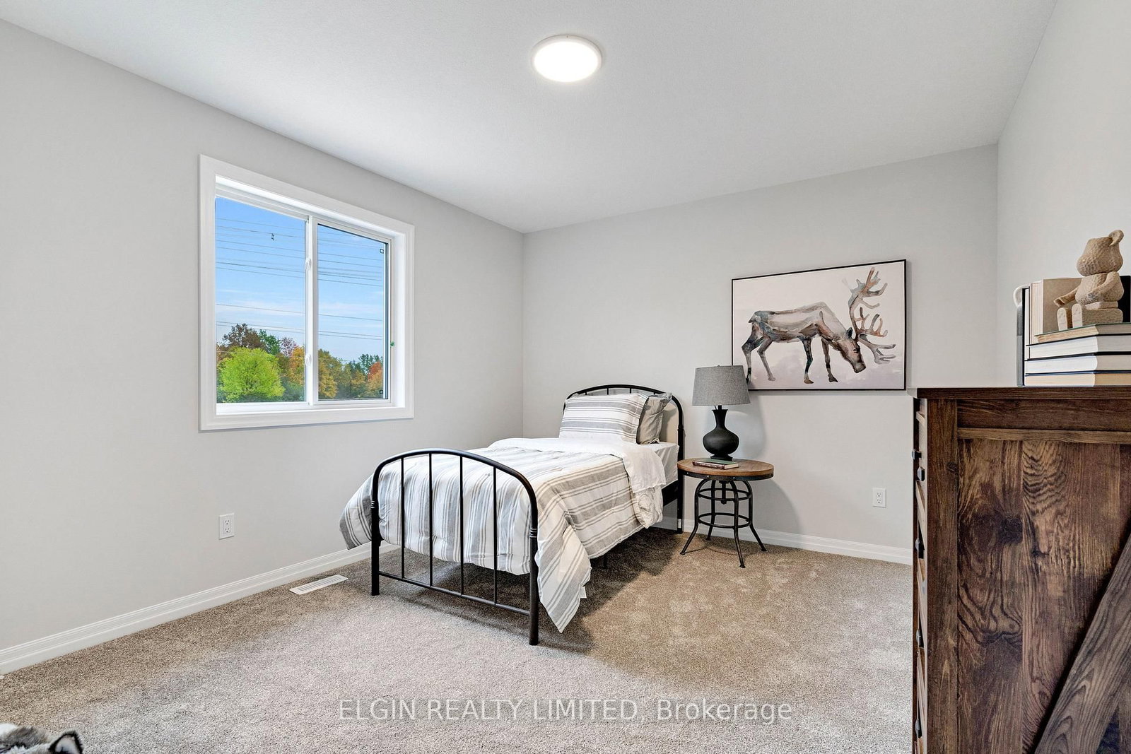 8 Columbus Court • Central Elgin, ON photo 29