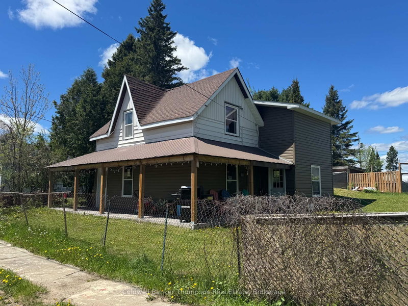 5 Bay Street, Magnetawan
