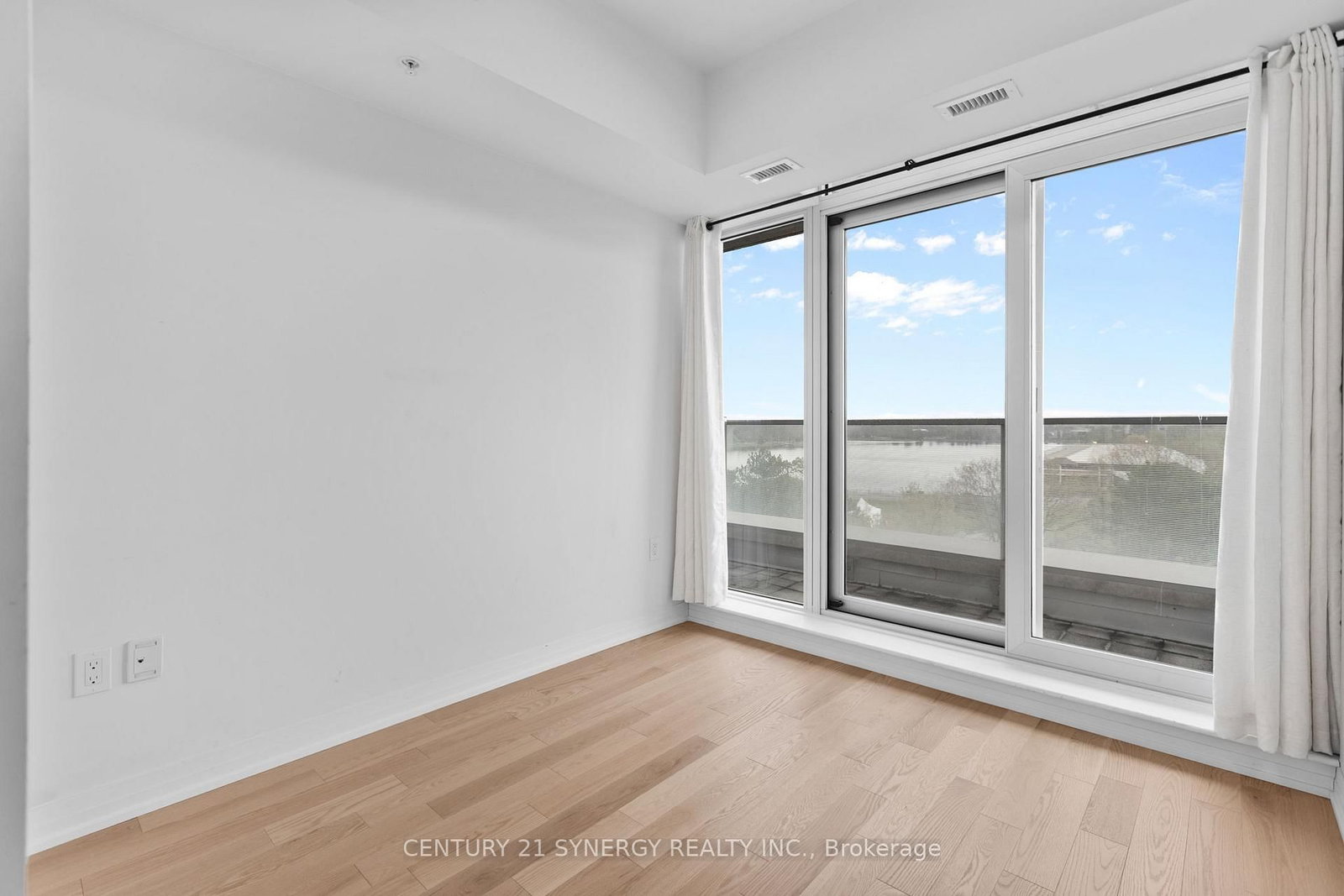 805 Carling Avenue • #506 • Ottawa, ON photo 21